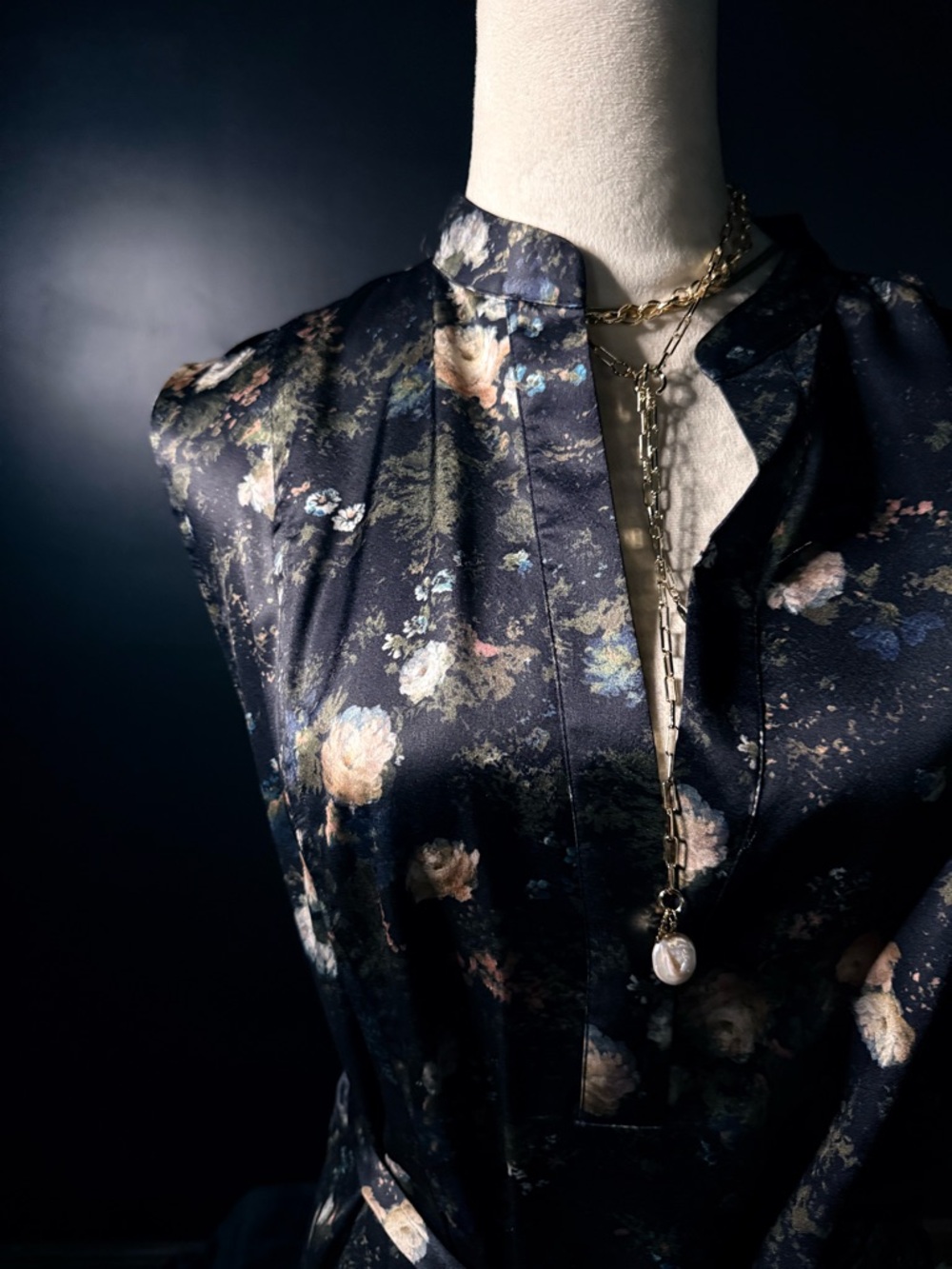 Function & Fringe Edit | Vince Satin Floral Midi Dress Modern - Picture 5 of 5